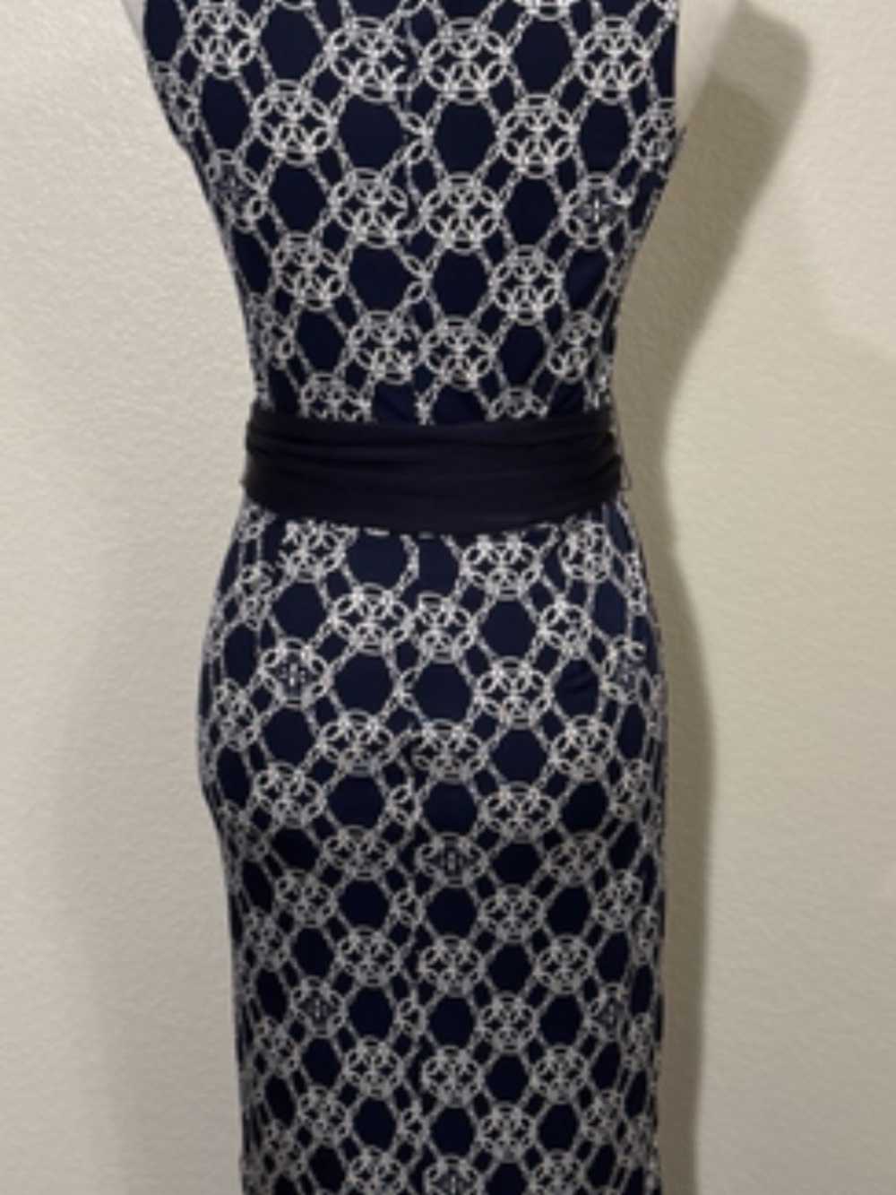 Tory Burch Womens Small Nicola Navy White Chain Print Silk Jersey Dress - Picture 3 of 10